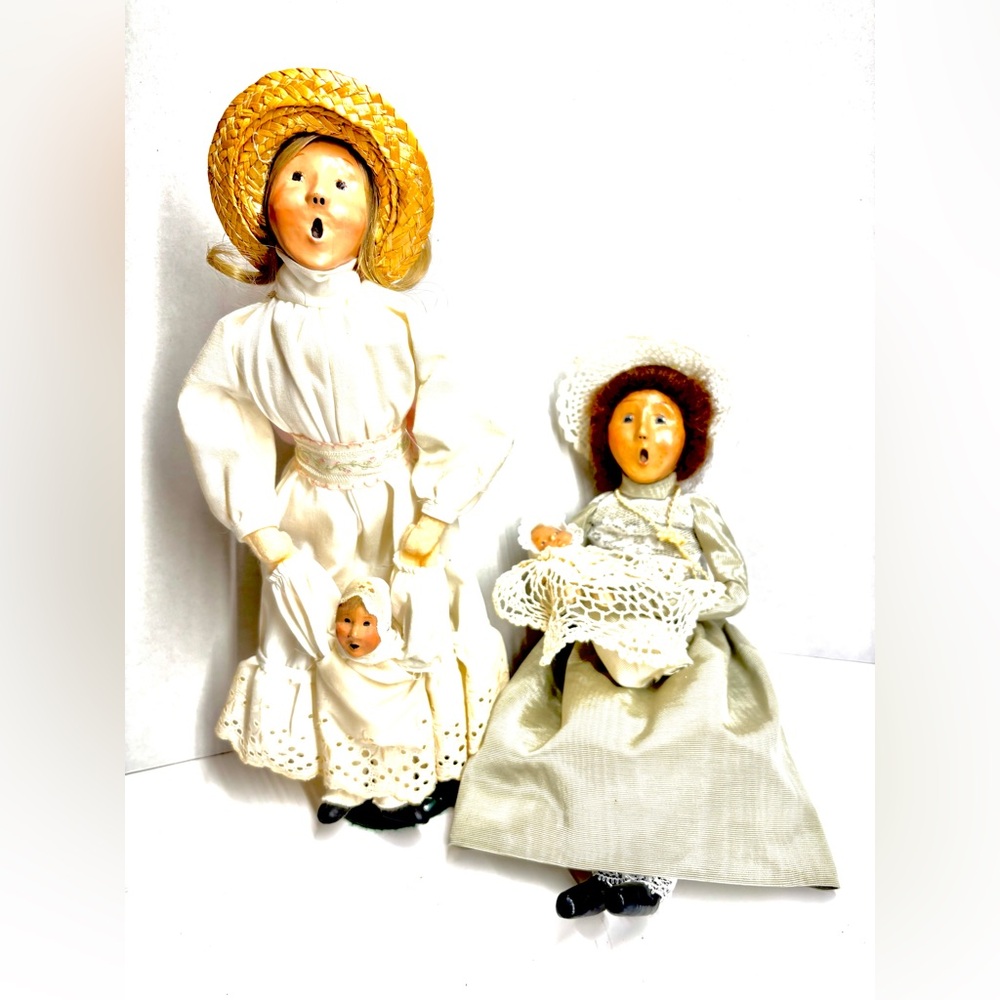 2 Vintage Byers Choice Carolers Lady wChild Hat 1992, Lady sitting wBaby 1994